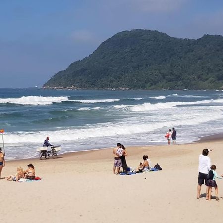 Apto Com Suite Praia Do Tombo Guaruja Ngoại thất bức ảnh