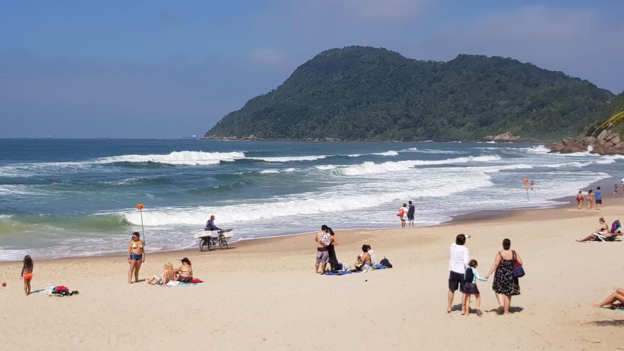 Apto Com Suite Praia Do Tombo Guaruja Ngoại thất bức ảnh